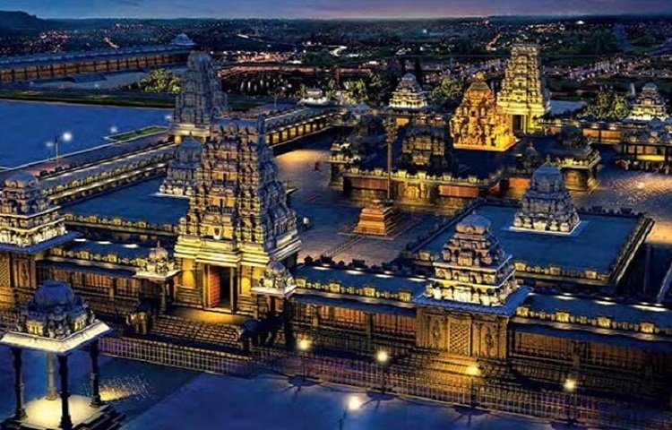 కల్వకుంట్ల చంద్రశేఖర్ - 21వ శతాబ్దానికి చెందిన విజనరీ టెంపుల్ బిల్డర్.
